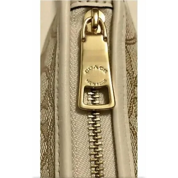 Coach Small Dufflette In Signature Jacquard - NWT (New) - Picture 6 of 8